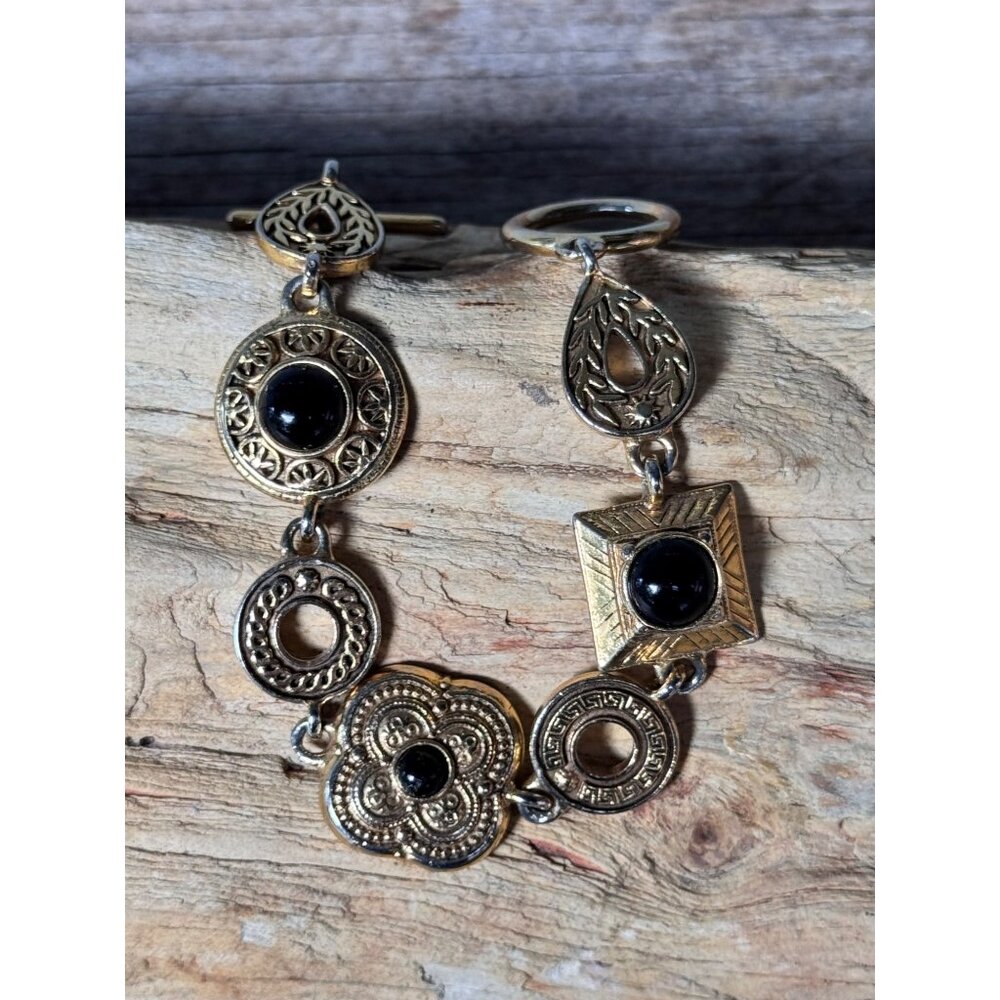 Vittorio Gold Tone Bracelet with Black Cabochons Ornate Medallion Link Design - Picture 4 of 6
